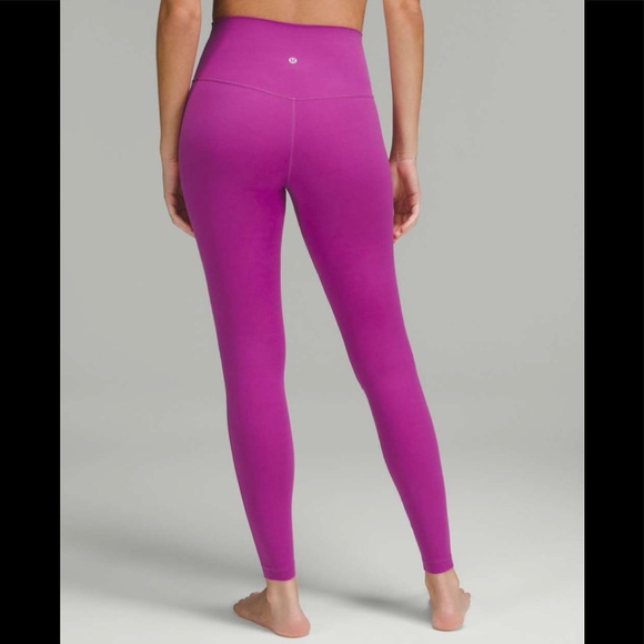 BNWT Lululemon Align High-Rise Pant 28"
Released: 4/2022 - Picture 6 of 8